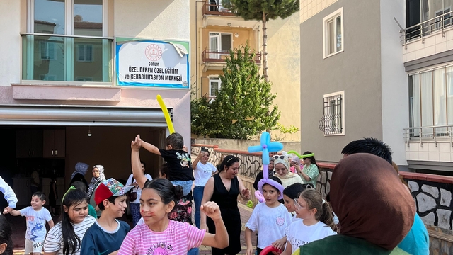 Yeşilay'dan çocuklara akran bağımlılığına karşı farkındalık etkinliği