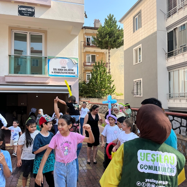 Yeşilay'dan çocuklara akran bağımlılığına karşı farkındalık etkinliği