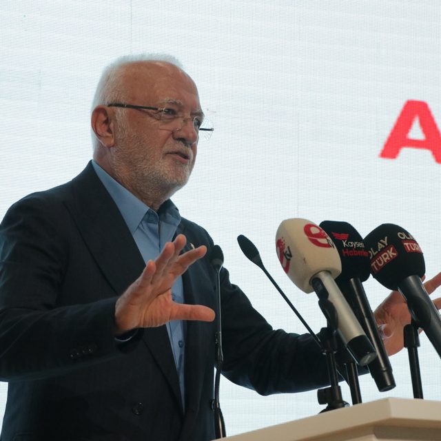 AK Parti'li Elitaş: Evlatlar babasız kalmasın diye gayret göstereceğiz