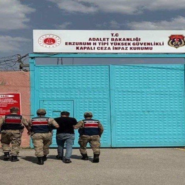 Erzurum'da firari FETÖ hükümlüsü samanlıkta yakalandı