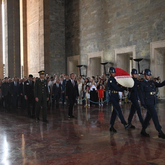 Lalapaşa heyeti Anıtkabir'i ziyaret etti