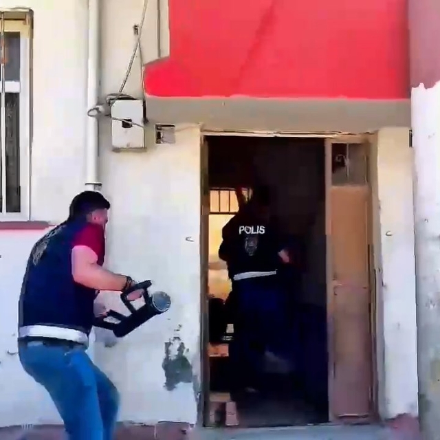 Şanlıurfa'da telefon dolandırıcılığı operasyonu: 3 tutuklama