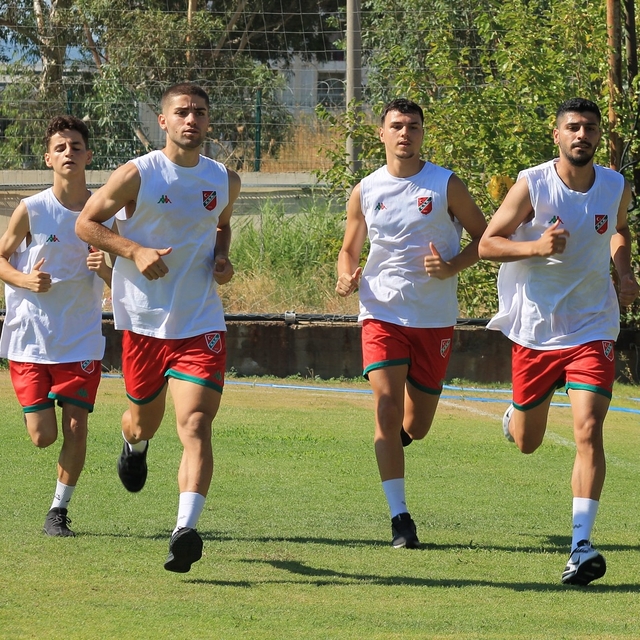 Karşıyaka kamp öncesi kadroyu kurdu