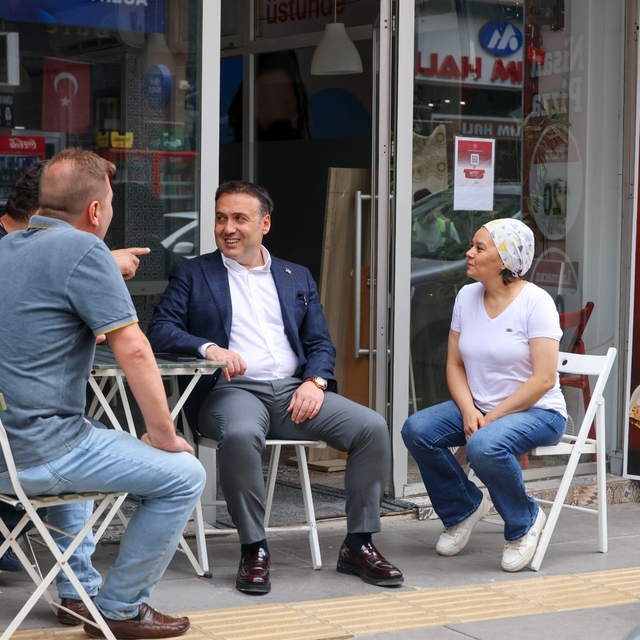 Bilecik Valisi Sözer, esnafı ziyaret etti