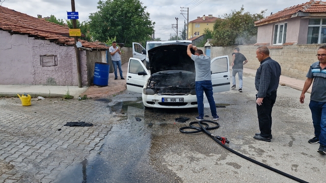 Çorum'da yanan araçta hasar oluştu