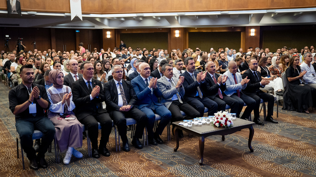 Bakan Tekin, Türkiye Yüzyılı Maarif Modeli Sınıf Öğretmenliği Eğitici Eğitimi'nde konuştu: