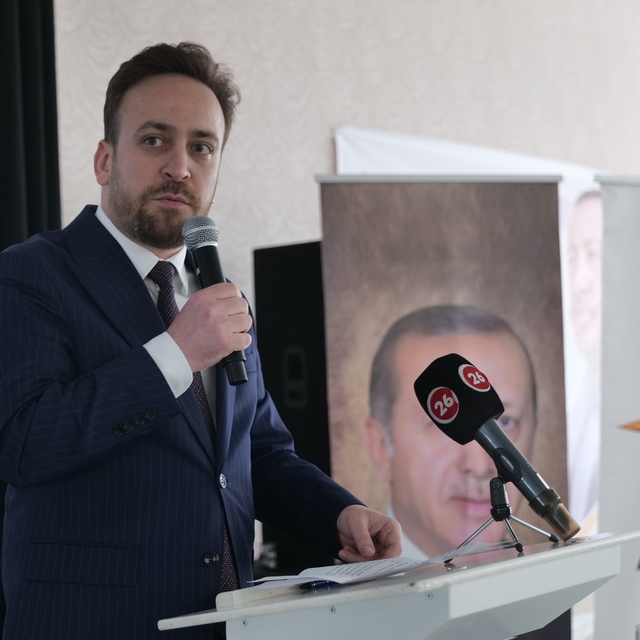 Eskişehir'de AK Parti "Teşkilat Akademisi Liderlik Okulu" eğitimi düzenlend...