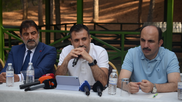 Konya'da AK Parti Yaz Saha programının tanıtım toplantısı yapıldı