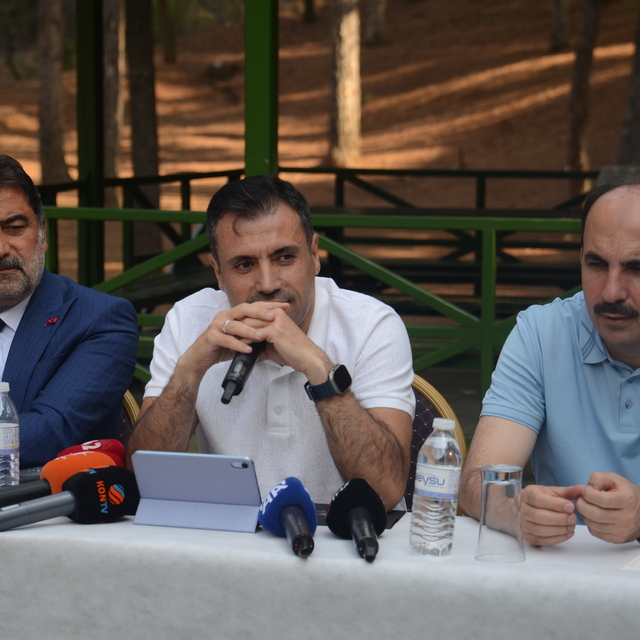 Konya'da AK Parti Yaz Saha programının tanıtım toplantısı yapıldı