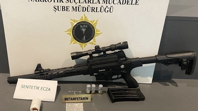 Samsun'da uyuşturucu operasyonunda 8 şüpheli gözaltına alındı