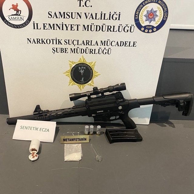 Samsun'da uyuşturucu operasyonunda 8 şüpheli gözaltına alındı
