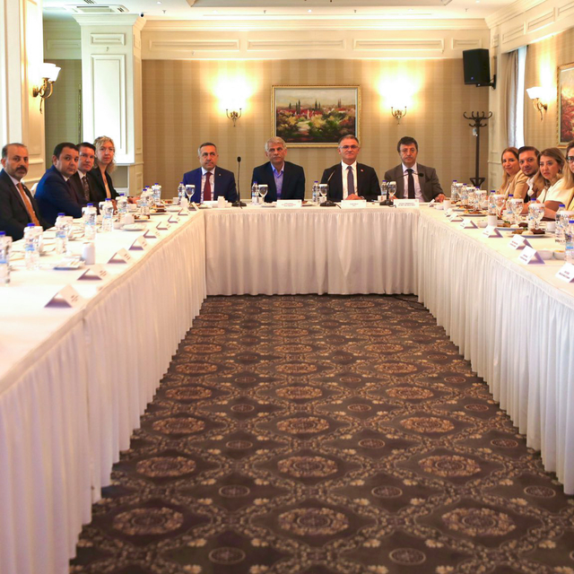 Van'da "Turizm Tanıtım ve Geliştirme Toplantısı" yapıldı