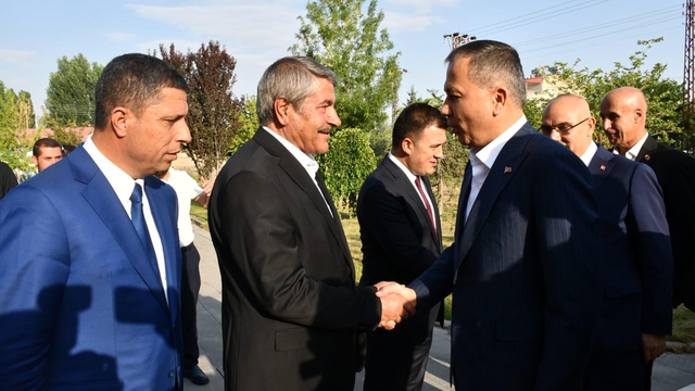 Bakan Yerlikaya Ağrı'da (2)