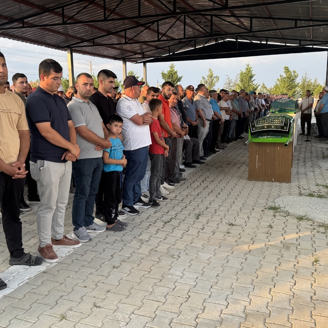 GÜNCELLEME - Afyonkarahisar'da serinlemek için gölete giren iki çocuk boğul...