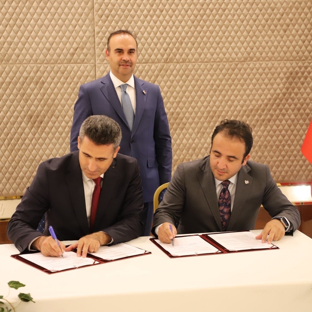 Bakan Kacır: Terörsüz Türkiye ile bu topraklar daha da bereketlenecek (2)