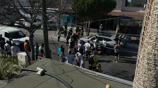 Bodrum'da 'yol verme' tartışmasında 2 kişi tabancayla yaralandı