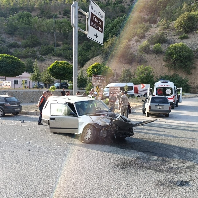 Gümüşhane'de zincirleme trafik kazasında 7 kişi yaralandı