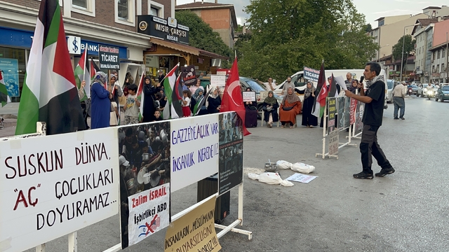 İsrail'in Gazze'ye saldırıları Niksar'da protesto edildi
