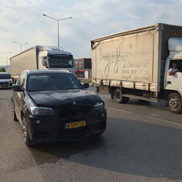 Bursa'da trafik kazasında bir kişi yaralandı