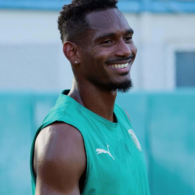 Manisa FK'ya Bodrum FK'dan stoper