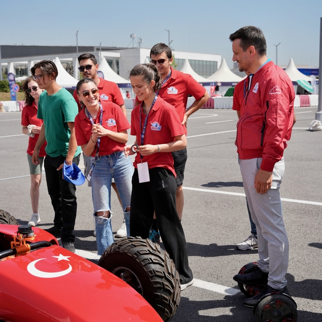 Bilişim Vadisi'nde TEKNOFEST Robotaksi yarışması düzenleniyor