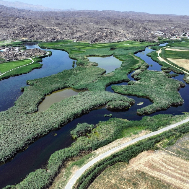 Ağrı Dağı'nın eteklerindeki sulak alanlar turizme kazandırılıyor