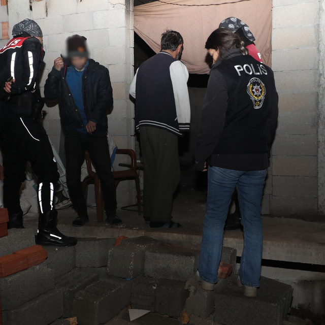 Antalya'da son bir haftada asayiş uygulamalarında yakalanan 225 kişi tutukl...