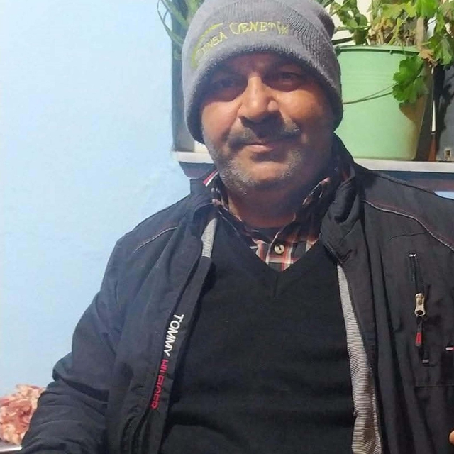 Domuz sürüsüne çarpan motosikletin sürücüsü öldü