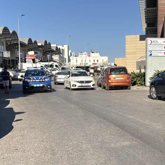 Bodrum'da çıkan bıçaklı kavgada 1 kişi öldü, 2 kişi yaralandı