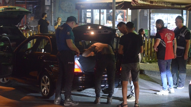 Edirne'de asayiş ve trafik denetimi yapıldı