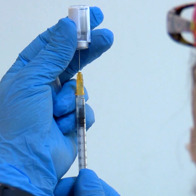 'HPV aşısı erkek-kadın fark etmeksizin herkesi koruyor'