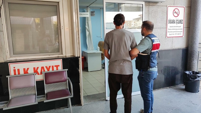 İzmir'de DEAŞ operasyonu: 1 gözaltı