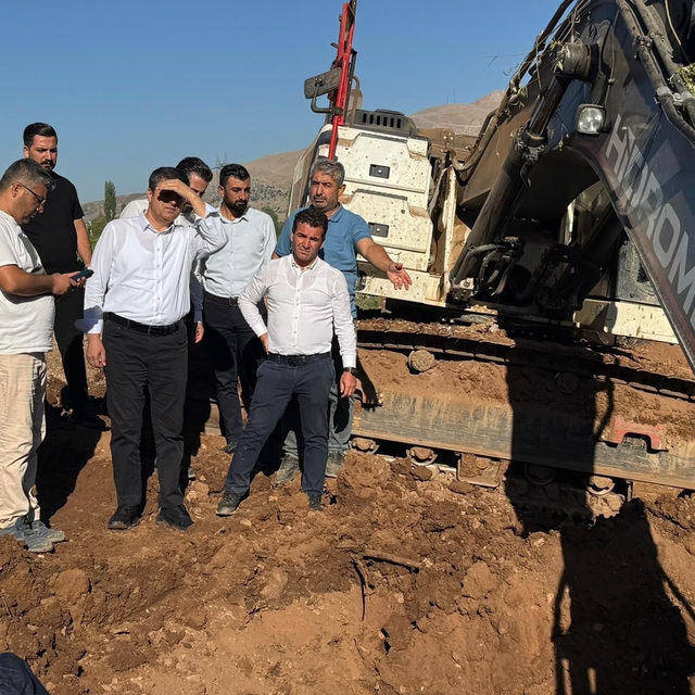 Başkan Tutdere, ilk gününde içme suyu isale hattındaki çalışmaları yerinde...