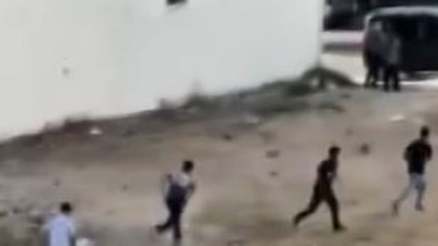 Husumetlilerinin evine pompalı tüfekle ateş açan 3 şüpheli tutuklandı