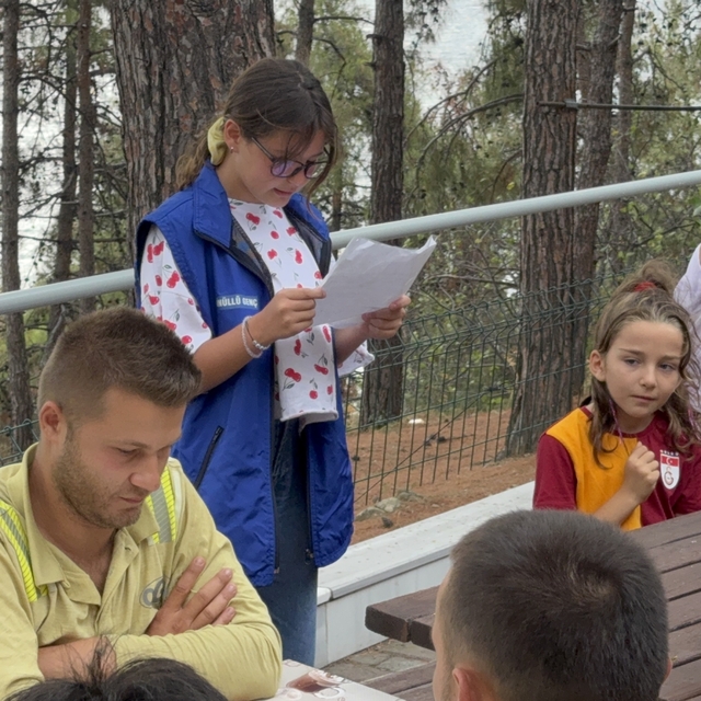 Tekirdağ'da öğrenciler orman işçilerine yazdıkları mektupları okudu
