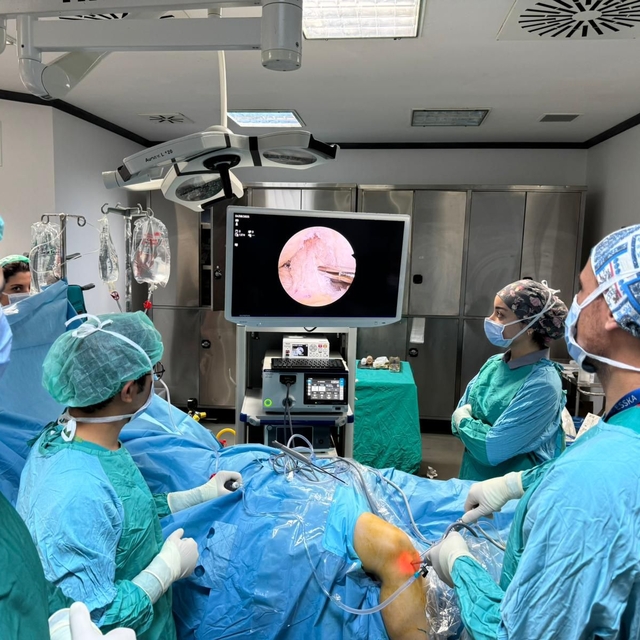 ERÜ'de yeni artroskopi kulesi ile daha konforlu ameliyatlar gerçekleştirile...