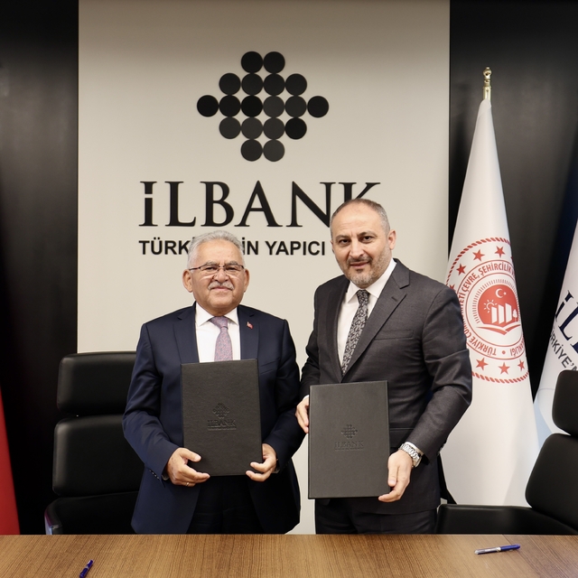 Kayseri'de "Kartal Katlı Kavşağı Projesi" için alt kredi anlaşması imzaland...