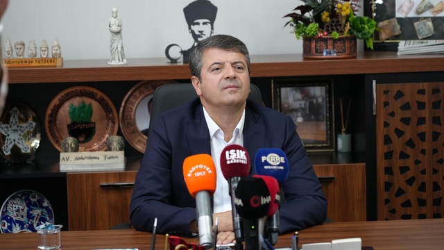 Başkan Tutdere, ilk gününde içme suyu isale hattındaki çalışmaları yerinde inceledi (2)