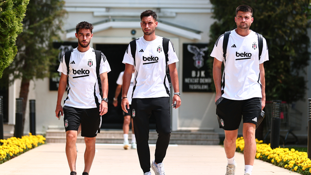 Beşiktaş, St. Patrick's maçı için İrlanda'ya uçtu