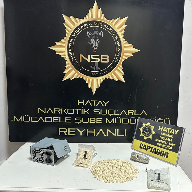 Hatay'da bilgisayar fanı içine uyuşturucu saklayan şüpheli tutuklandı