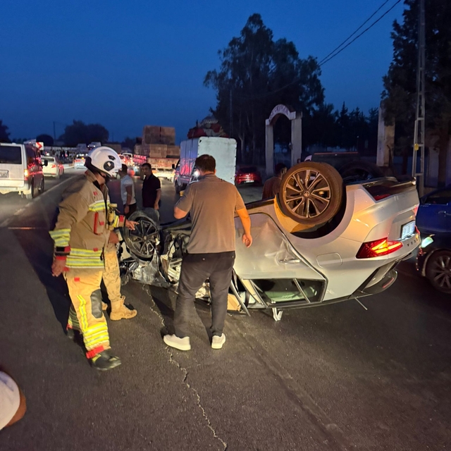 Hatay'da otomobilin sepetli motosiklete çarptığı kazada 6 kişi yaralandı