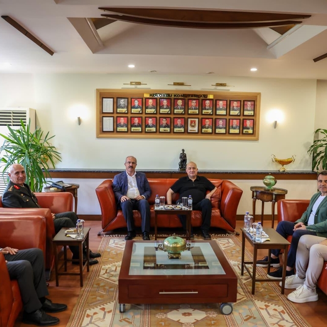 Çanakkale Valisi Toraman'dan 2. Kolordu Komutanı Yaldız'a ziyaret