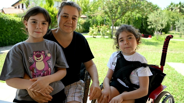 Kampanyası 361 günde tamamlanan SMA'lı Çağla, artık ayakta durabiliyor