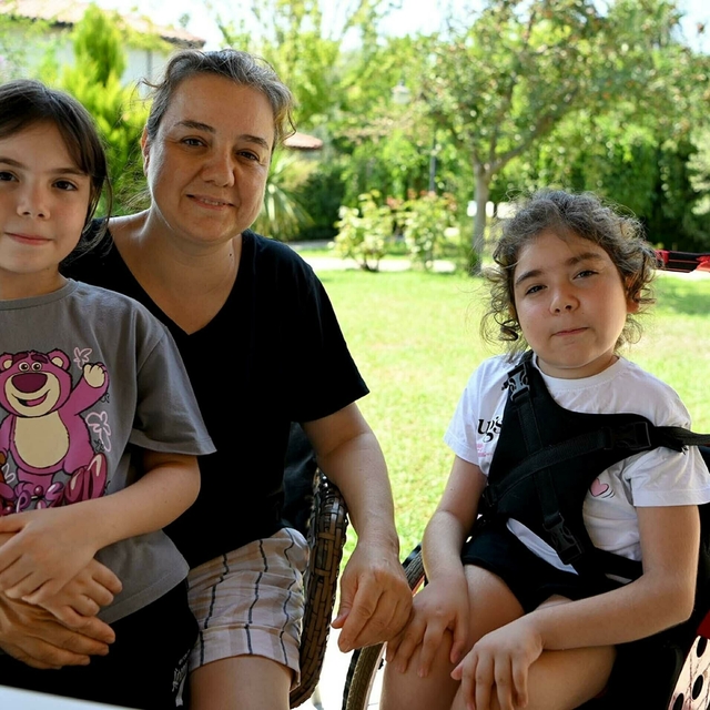 Kampanyası 361 günde tamamlanan SMA'lı Çağla, artık ayakta durabiliyor