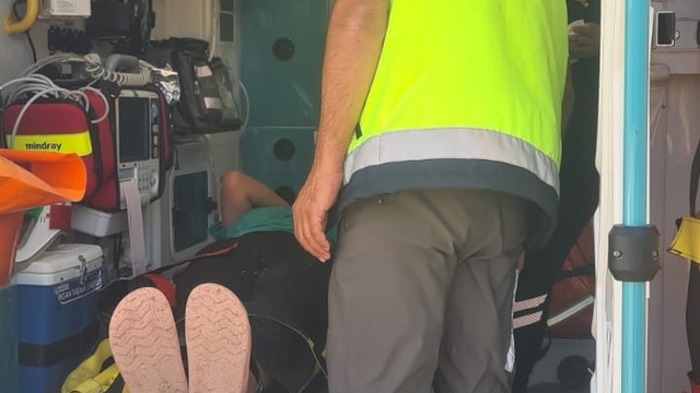 Hayvan otlatırken kayalıklardan düşen çocuk yaralandı