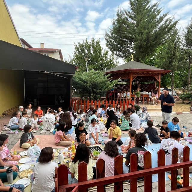 Gümüşhacıköy'de Bağımlılıkla Mücadele Semineri düzenlendi