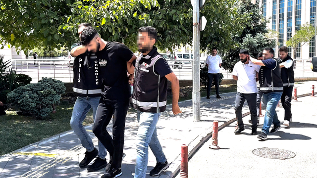 İş yerini kurşunlayan şüpheliler yakalandı; 3 gözaltı