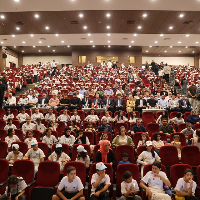 Mardin'de TÜGVA yaz okulları kapanış programı düzenlendi
