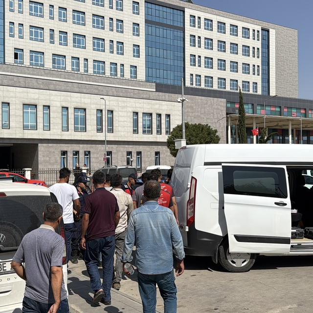 Adıyaman'da çıkan bıçaklı ve sopalı kavgada 4 kişi yaralandı