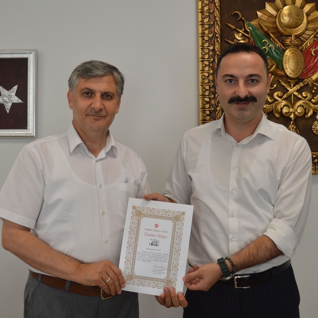 Türkiye Diyanet Vakfı'dan Havza Kaymakamı Ayvat'a teşekkür belgesi